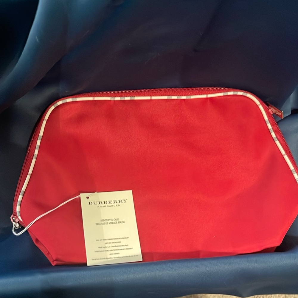 NWT Burberry fragrances makeup pouch